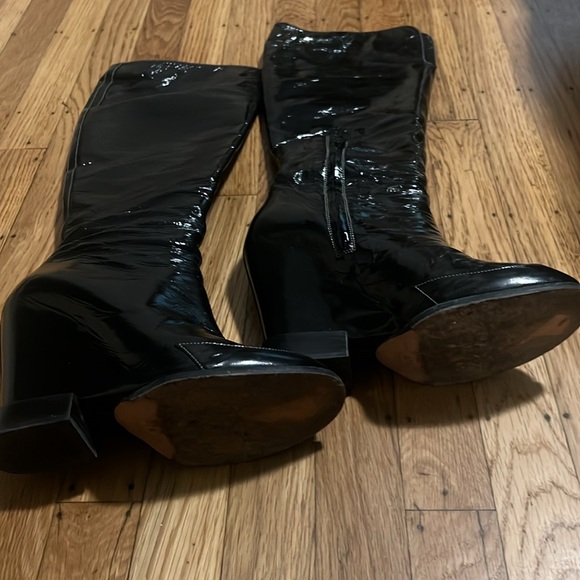 Authentic Chloe black knee high patent leather heel boots, size 7 - Picture 6 of 11